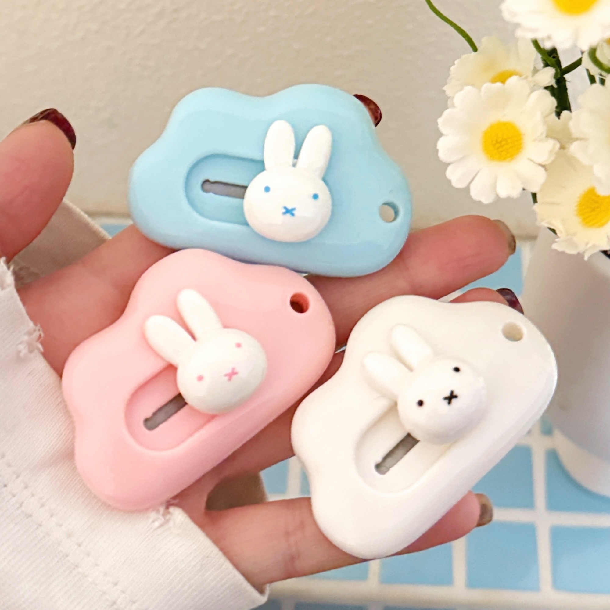 HOT Selling 1/3 Pcs Cute Miffy - Cosplay Prop Knife incelemesi ve fiyatı